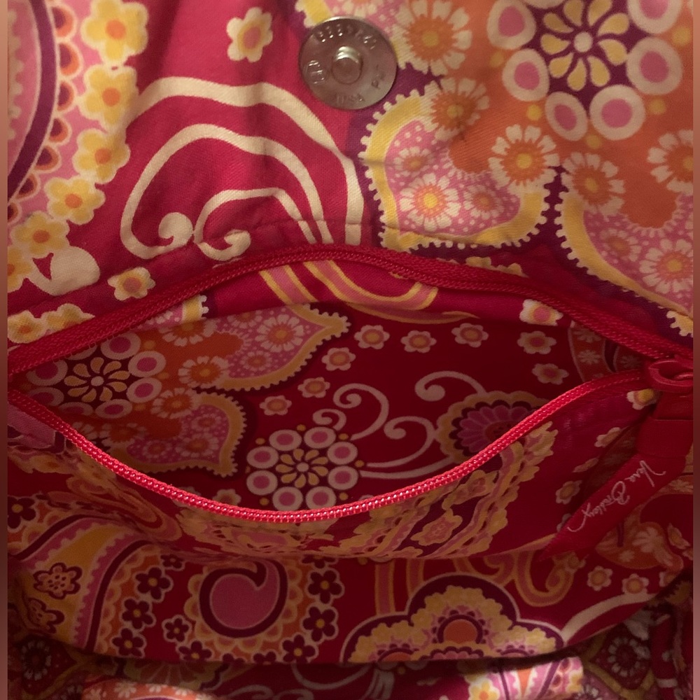 Vera Bradley - Picture 7 of 10